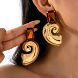 A Pair of European and American Women's Earrings