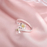 Silver Fashionable Flower Bee Opening Ring